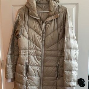 Athleta light down jacket